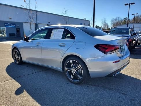 صورة السيارة