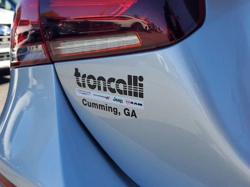 صورة السيارة