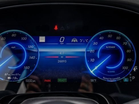 صورة السيارة