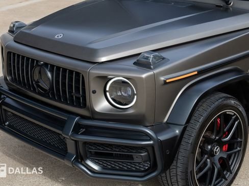 صورة السيارة