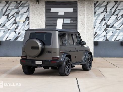 صورة السيارة