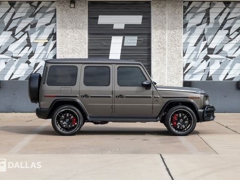 صورة السيارة