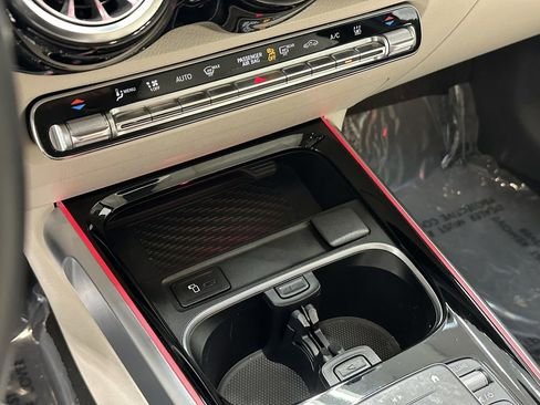 صورة السيارة