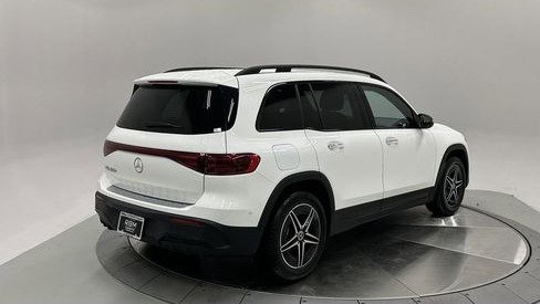 صورة السيارة