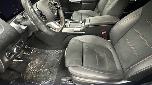 صورة السيارة