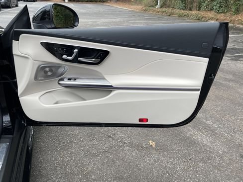 صورة السيارة