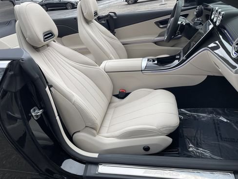 صورة السيارة